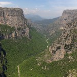 800px-Vikos_Gorge_from_Beloe