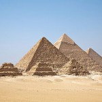 Gizah_Pyramids