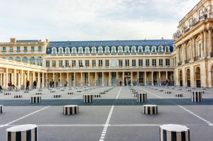 palais-royal-axiotheata-parisi-01