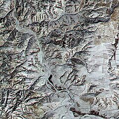 240px-Great_Wall_of_China,_Satellite_image