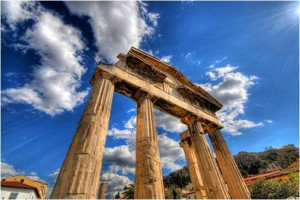 H Πύλη της Αθήνας αρχηγέτιδος της ρωμαϊκής αγοράς.