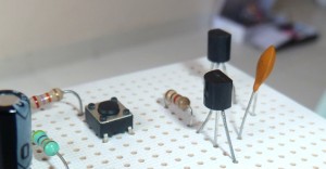 transistor-in-a-circuit-2-1024x533