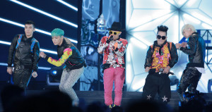 BIGBANG_in_K-Collection_2012