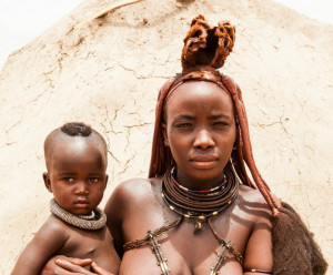 Himba-Tribe-Women-and-Child-768x637