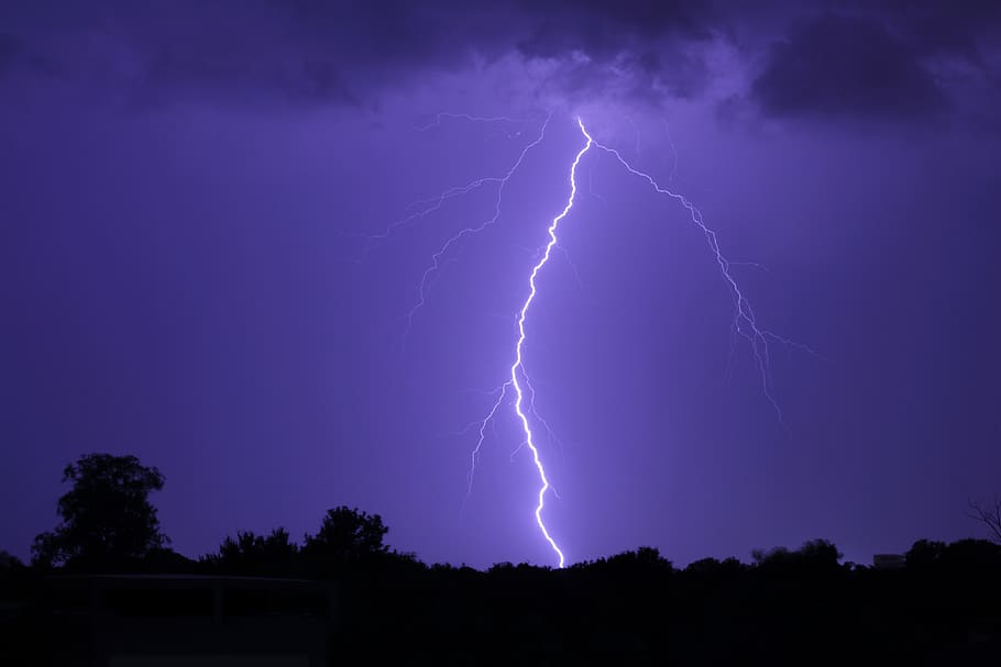 lightning-storm-weather-night