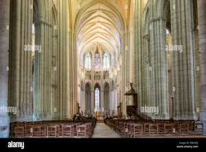 france-seine-et-marne-meaux-st-stephens-cathedral-FMD3RJ