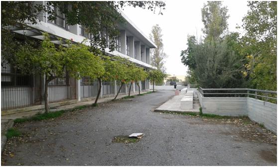 Η αυλή του σχολείου μας Φωτο Μανόλης Γιαλιτάκης β1