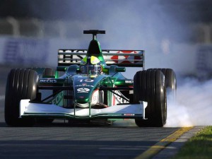 Ο Τζαφα Χενρι μας περιγράφει από την δίκια του οπτική γωνία την φετινή απόδοση των οδηγών και ομάδων της F1 και τους βαθμολογεί με άριστα το 10
