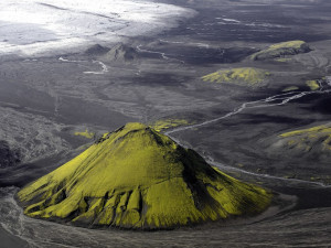 maelifell-volcano-GettyImages-183099814